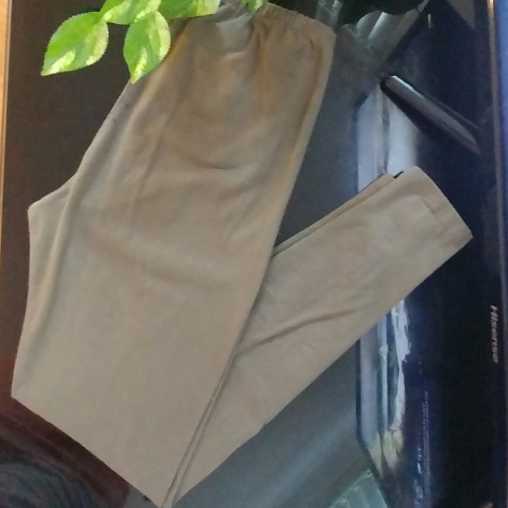 Olive leggings